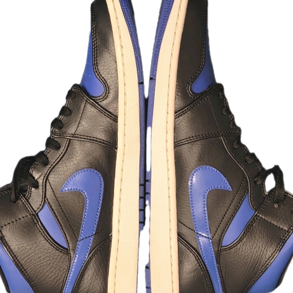 Jordan 1 Retro OG High Royal Men's US Size 10 (EUC) - Picture 6 of 15